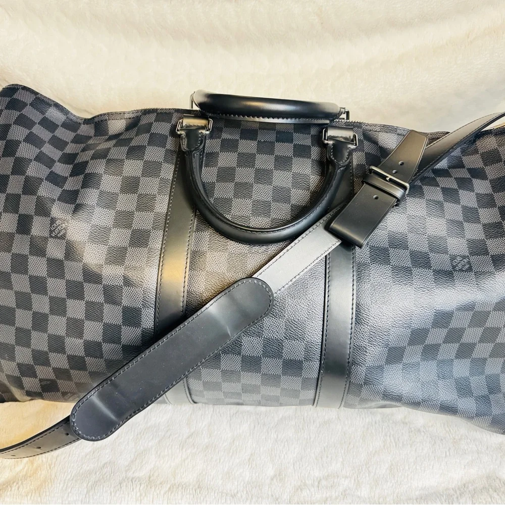 Louis Vuitton Black Damier Graphite Keepall 55  Leather Travel Bag